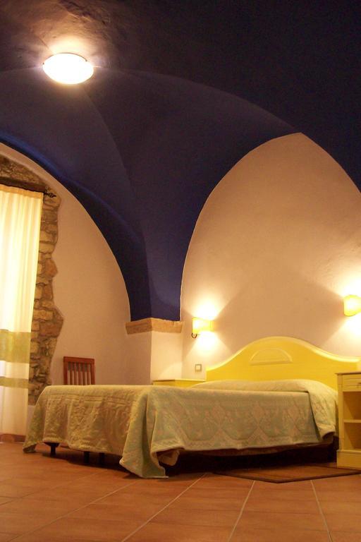 בוסה Sa Balza Guest House מראה חיצוני תמונה